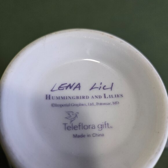 Hummingbird & Lillies Cup and Saucer - Picture 9 of 11